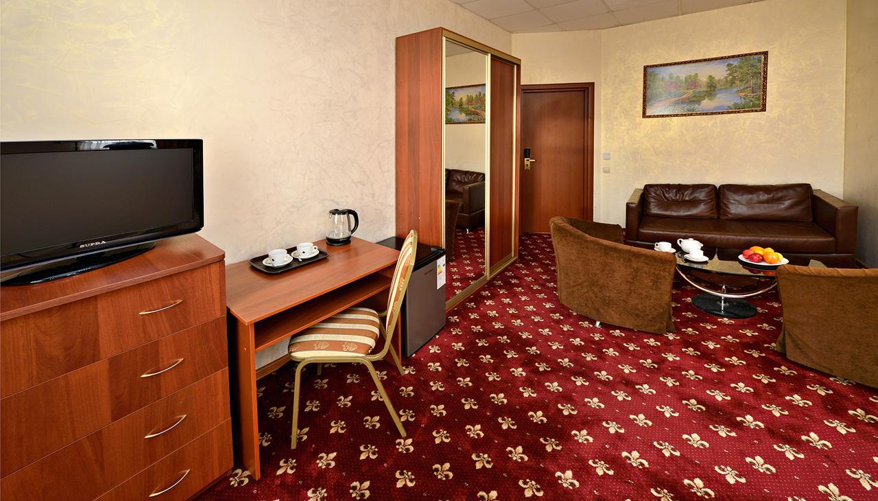 Rus Hotel Moscovo Exterior foto